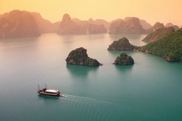 Ha Long Bay Day Tour